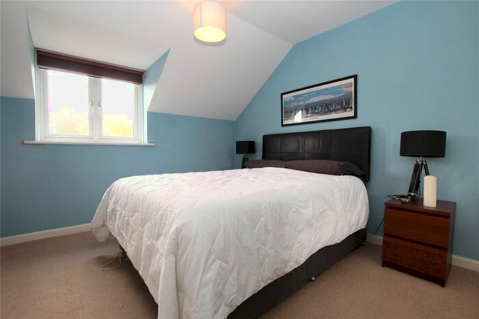 2 Bedroom Terraced House For Sale In Greenhaven Drive, Thamesmead, London, SE28