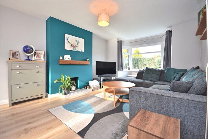 3 Bedroom Semi-detached House For Sale In Ringwood Avenue, Leeds, West Yorkshire, LS14