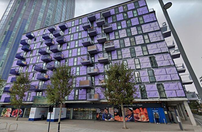 1 Bedroom Flat To Rent In Opal Court, High Street, Stratford, Bow, London, E15