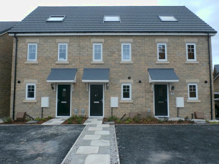 3 Bedroom Terraced House To Rent In Curlew Avenue, Buxton, SK17