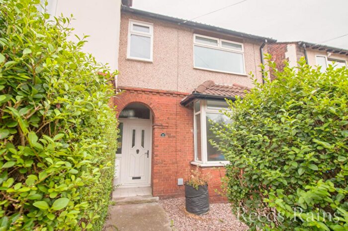 3 Bedroom Semi-Detached House For Sale In Wilkinson Street, Ellesmere Port, Cheshire, CH65