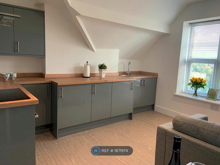 2 Bedroom Flat To Rent In Marlborough Road, Sheffield, S10