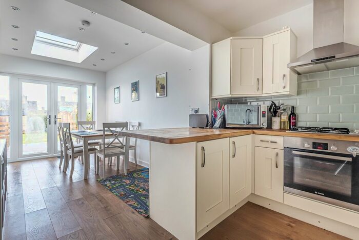 4 Bedroom Terraced House To Rent In Hargood Road, London, SE3