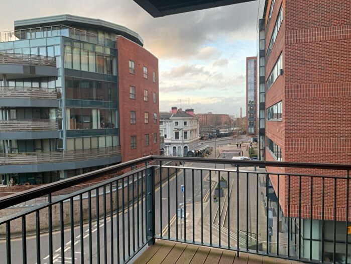 2 Bedroom Flat To Rent In Hurst Street, Liverpool, L1