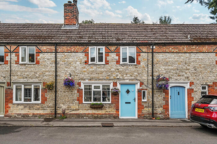2 Bedroom House For Sale In Bishopstrow, Bishopstrow, Warminster, BA12