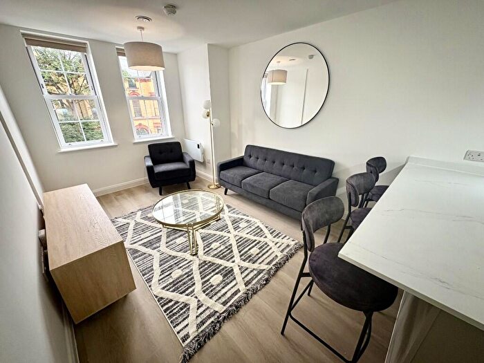2 Bedroom Flat To Rent In Ivanhoe Road, Liverpool, Merseyside, L17