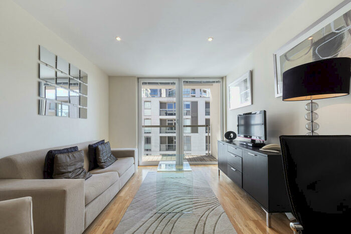 1 Bedroom Apartment To Rent In Denison House, Lanterns Way, Canary Wharf, London, E14