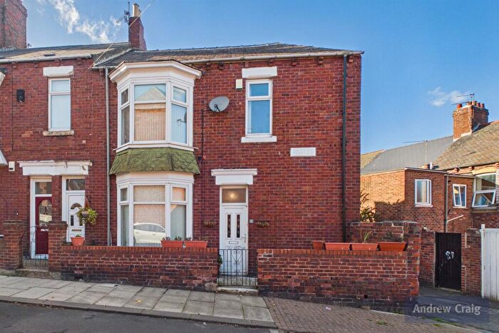 3 Bedroom End Of Terrace House For Sale In Clifton Terrace, South Shields, NE33