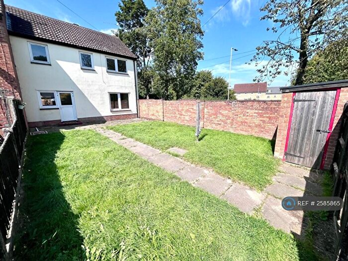 3 Bedroom End Of Terrace House To Rent In Oulton Rd, Norwich, NR6