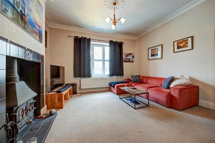 2 Bedroom Restaurant Retail Property / Shop For Sale In Albion House, Ingleton, LA6