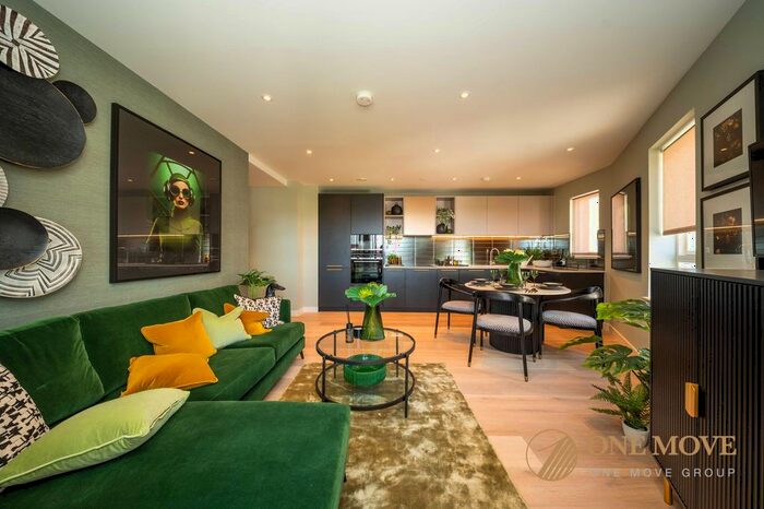 1 Bedroom Flat For Sale In Mary Neuner Road, London, N8