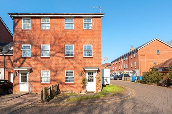 6 Bedroom Semi Detached House For Sale In Copenhagen Way, Norwich, NR3