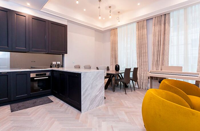 2 Bedroom Flat To Rent In Old Queen Street, Westminster, St James Park, Victoria, SW1H