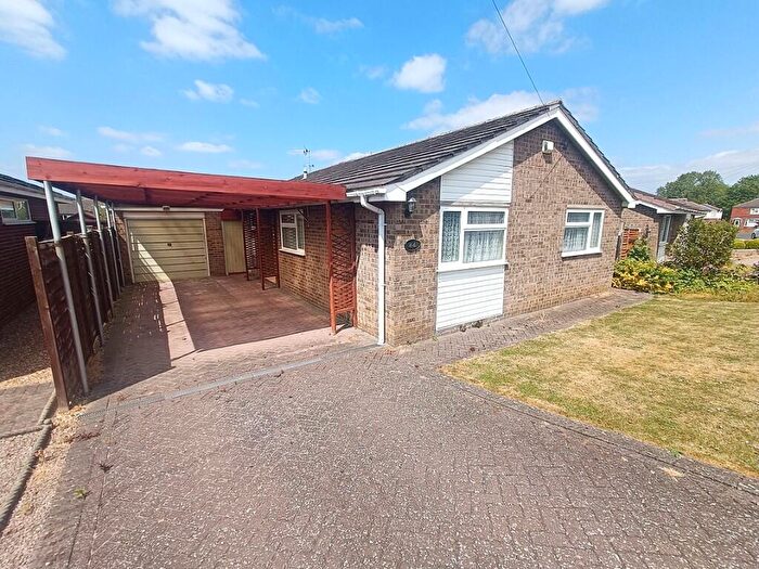 3 Bedroom Detached Bungalow For Sale In Gorse Road, Grantham, Lincolnshire, NG31