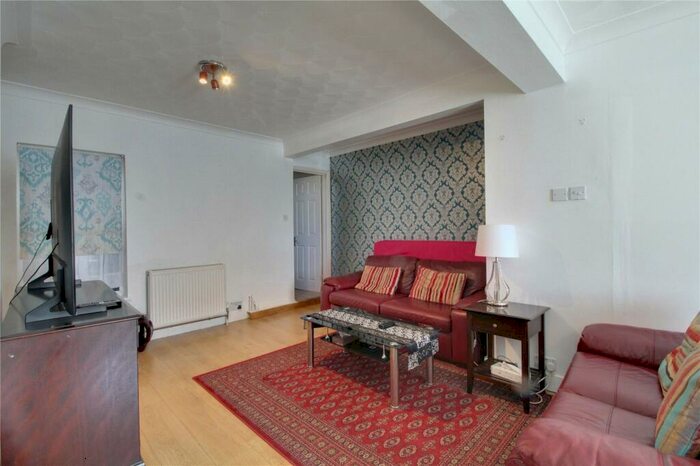 3 Bedroom Terraced House For Sale In Connaught Road, Aldershot, Hampshire, GU12