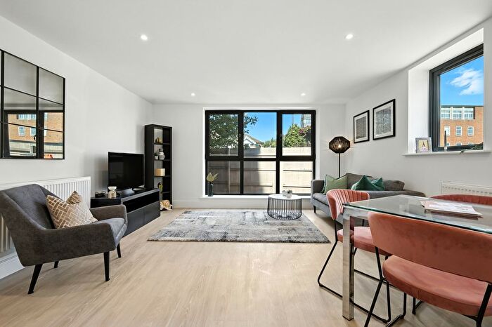 1 Bedroom Flat For Sale In New Street, Aylesbury, HP20