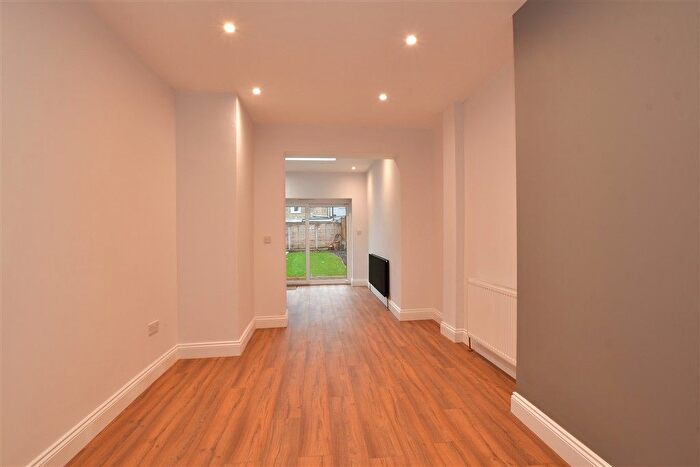 3 Bedroom Terraced House For Sale In South Park Drive, Ilford, Essex, IG3