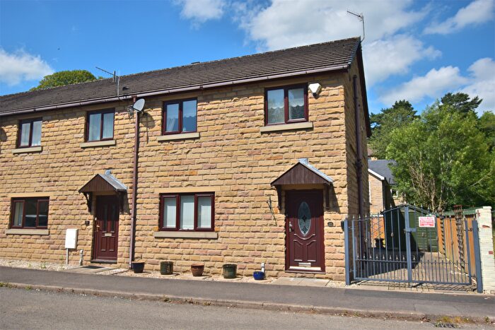 2 Bedroom Mews For Sale In Wharf Road, Whaley Bridge, High Peak, Derbyshire, SK23