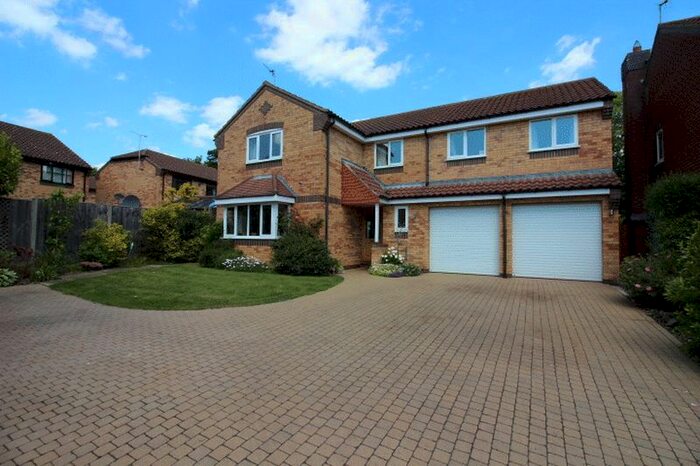 4 Bedroom Detached House To Rent In Chippenham Mews, Botolph Green, Peterborough PE2