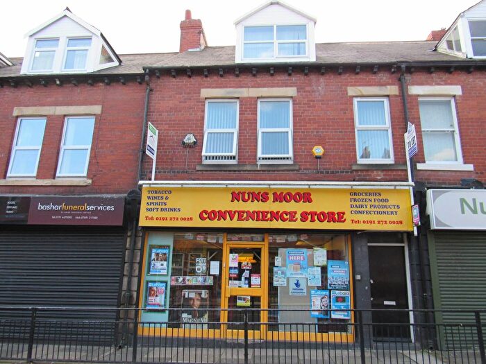 4 Bedroom Maisonette To Rent In Nunsmoor Road, Newcastle Upon Tyne, NE4