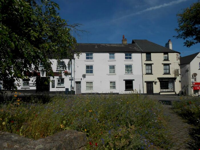 1 Bedroom Flat To Rent In Okehampton, Devon, EX20