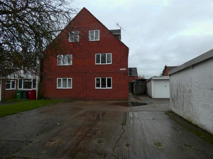 2 Bedroom Flat To Rent In Grange House, Patricia Close, Cippenham, SL1