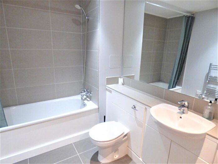 2 Bedroom Apartment To Rent In Leamore Court, Meath Crescent, Bethnal Green, E2