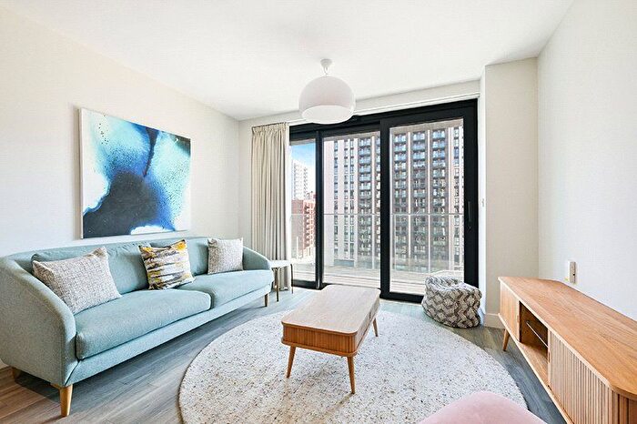 2 Bedroom Flat To Rent In Alameda, W Olympic Way, HA9