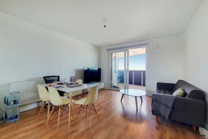 1 Bedroom Flat To Rent In Abbeville Apartments, Barking, IG11