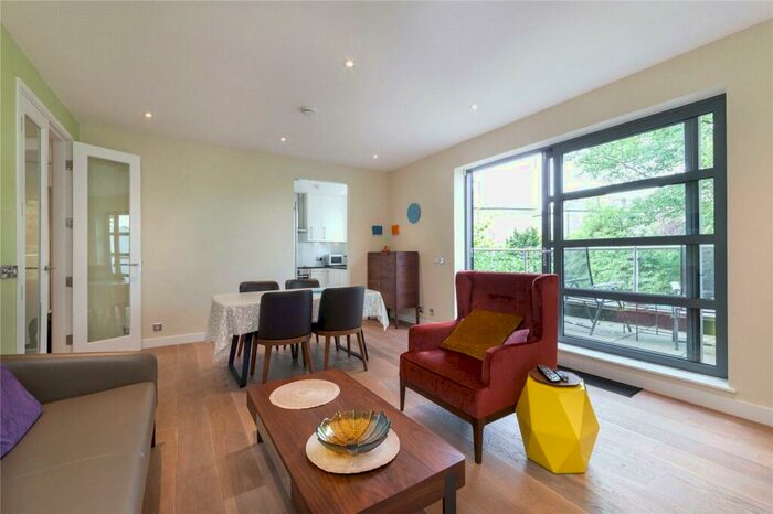 2 Bedroom Flat To Rent In Haverstock Hill, Belsize Park, NW3