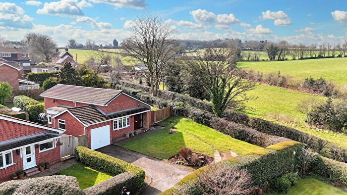 3 Bedroom Detached Bungalow For Sale In Kingfisher Crescent, Fulford, ST11