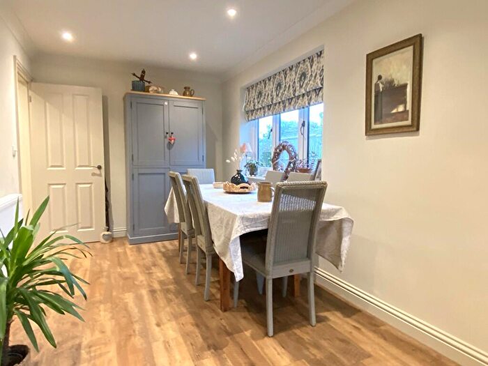 2 Bedroom Detached Bungalow For Sale In Sheringham, NR26