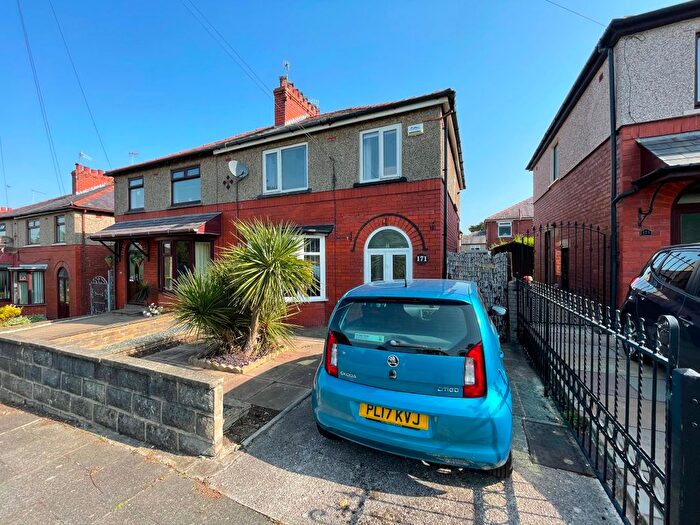 3 Bedroom Semi-Detached House To Rent In Bowerham Road, Lancaster, LA1