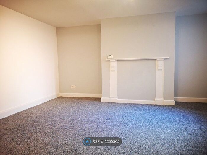1 Bedroom Flat To Rent In Heysham Road, Morecambe, LA3