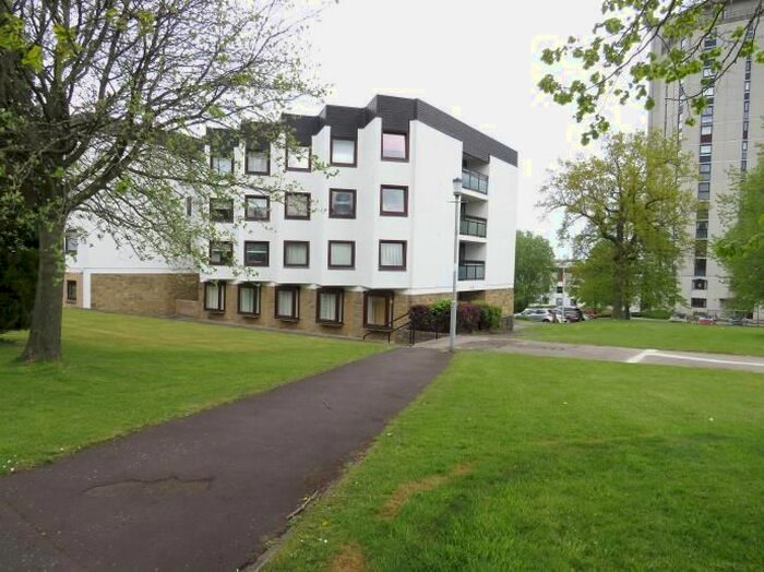 1 Bedroom Flat To Rent In Avon House, The Furlongs, Hamilton, ML3