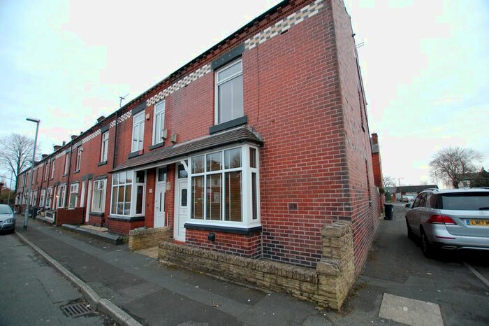 3 Bedroom End Of Terrace House To Rent In Arthur Street, Little Lever, Bolton, BL3
