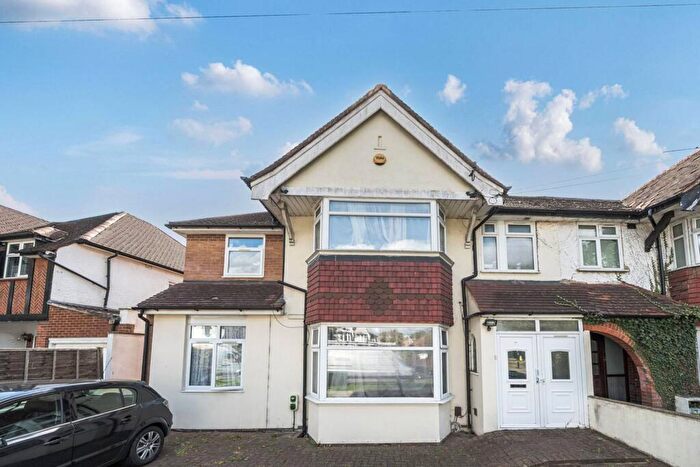Studio To Rent In Lyncroft Avenue, Pinner, HA5