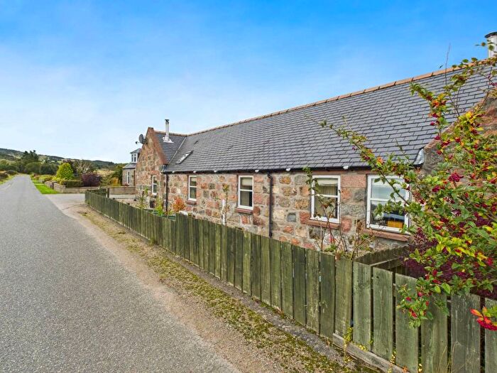 3 Bedroom Semi-Detached House For Sale In Blackpool Steadings, Alford, AB33