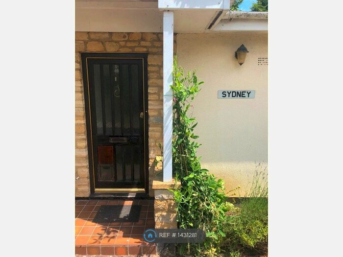 2 Bedroom Bungalow To Rent In Stringers Hill, Pytchley, Kettering, NN14