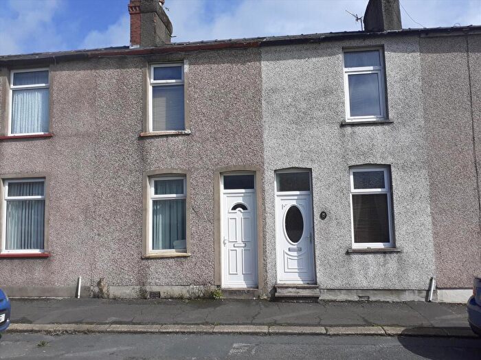 2 Bedroom House For Sale In King Street, Dalton In Furness, LA15