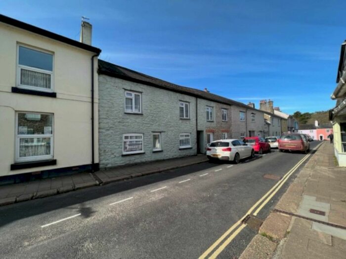 3 Bedroom Cottage To Rent In Church Street, South Brent, TQ10