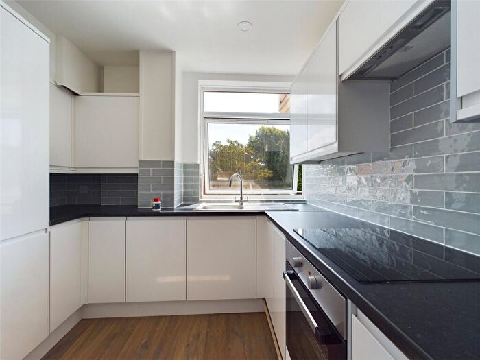 1 Bedroom Apartment To Rent In Pembroke Court New Church Road, Hove, East Sussex, BN3