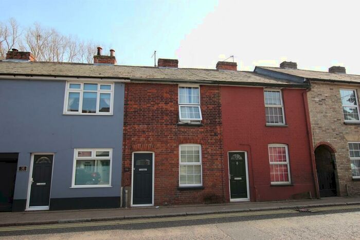 2 Bedroom Terraced House To Rent In Ballingdon Street, Sudbury, CO10