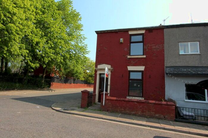 3 Bedroom End Of Terrace House To Rent In , Cavendish Place, Blackburn, Lancashire, BB2