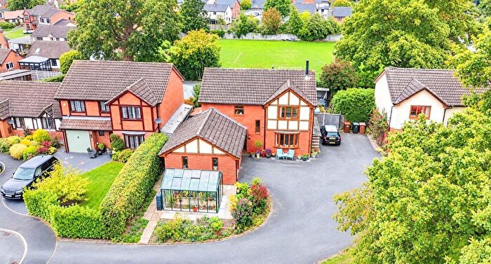 4 Bedroom Detached House For Sale In Oaklands Drive, Whittington, Oswestry, SY11