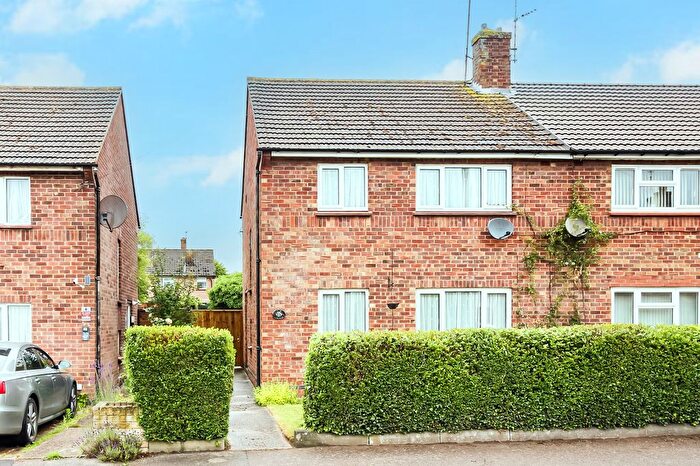 3 Bedroom Semi-Detached House To Rent In Byron Road, Wellingborough, NN8