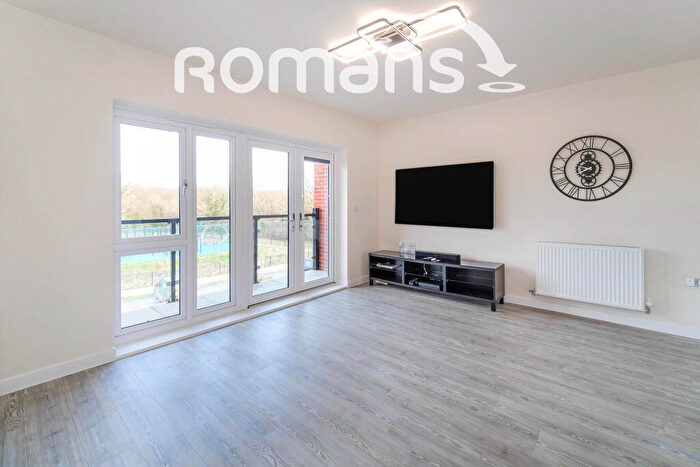 2 Bedroom Apartment To Rent In Beechy Place, RG40