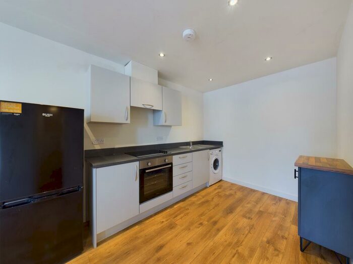 2 Bedroom Apartment To Rent In Gough Chambers, Savile Street, HU1