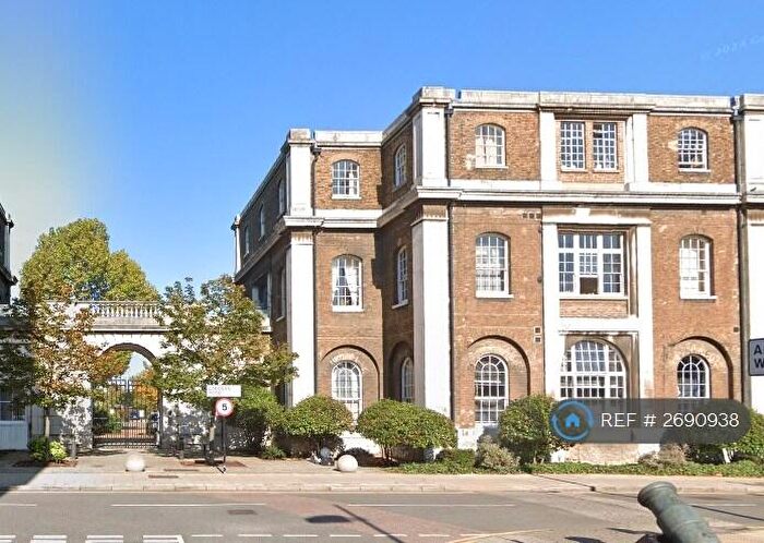 2 Bedroom Flat To Rent In Building, London, SE18