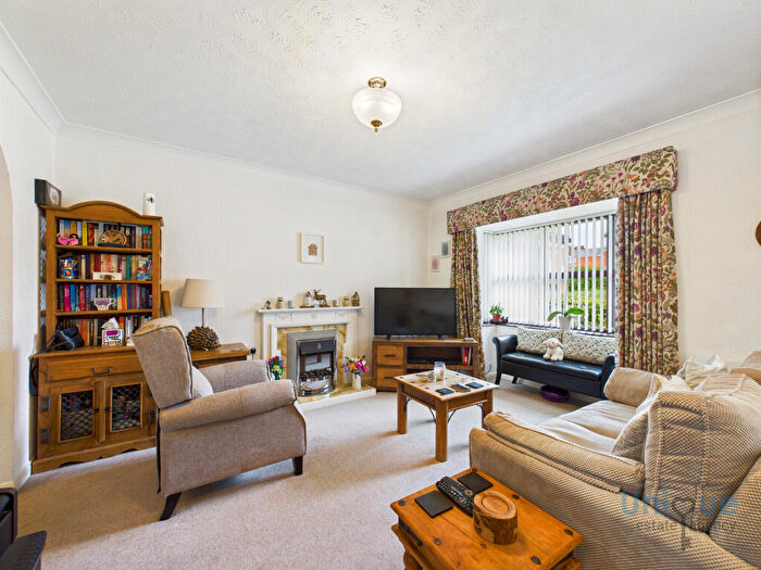 1 Bedroom Apartment For Sale In Oxford Court, Oxford Road, Lytham St. Annes, FY8